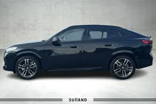 Thumnail bilde 1 av BMW iX2 xDrive30