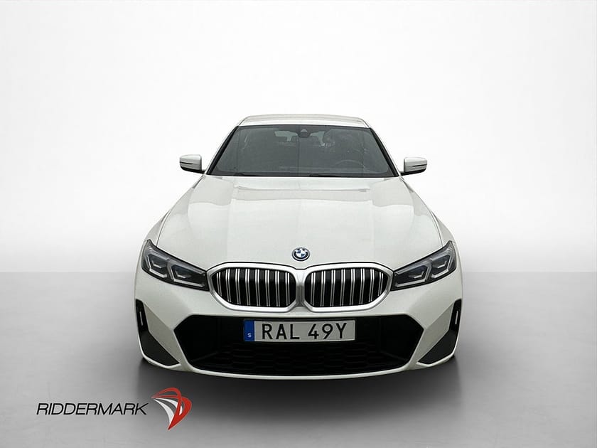 Bild 2 av BMW 330e xDrive Sedan 292hk M Sport H/K CarPlay Navi MOMS