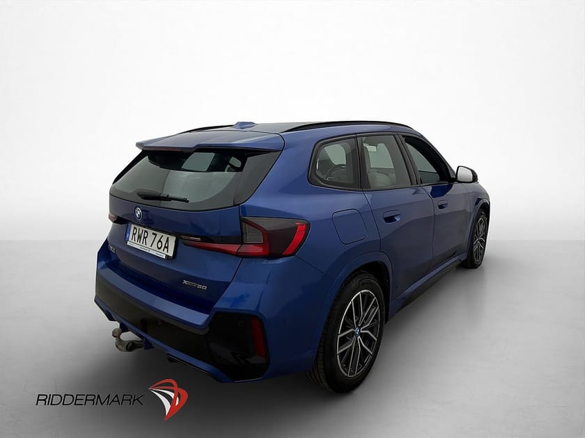 Bild 5 av BMW iX1 xDrive30 M Sport Pano H/K HUD Drag 360° Elstolar
