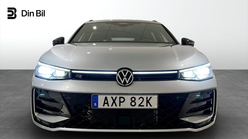 Bild 4 av Volkswagen Passat Variant eHybrid R-Line 272 DSG SWE Edition