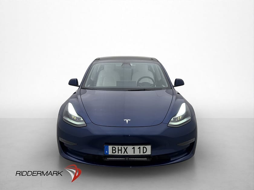Bild 3 av Tesla Model 3 Long Range AWD 1 brukare Autopilot Drag