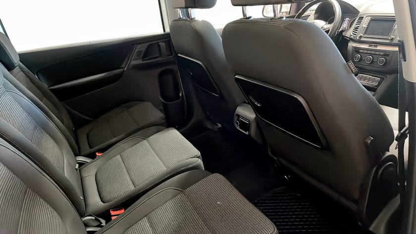 Bild 5 av Volkswagen Sharan 7-seater 2.0 TDI DSG 150Hk 7-Sits B-kamera