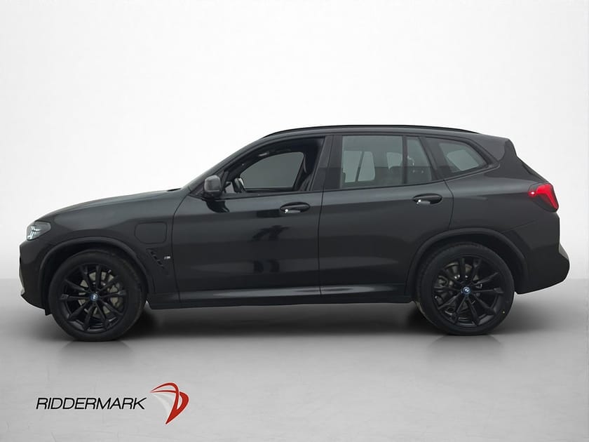 Bild 4 av BMW X3 xDrive30e 292hk M-Sport Navi 360° El-bagage Cockpit