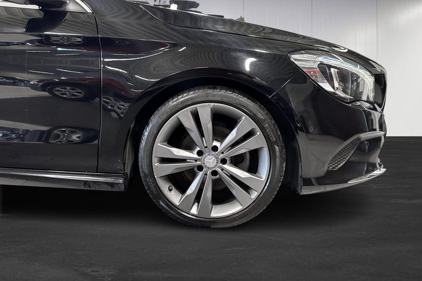 Bild 5 av Mercedes-Benz CLA 200 d 4MATIC | B-Kamera | CarPlay
