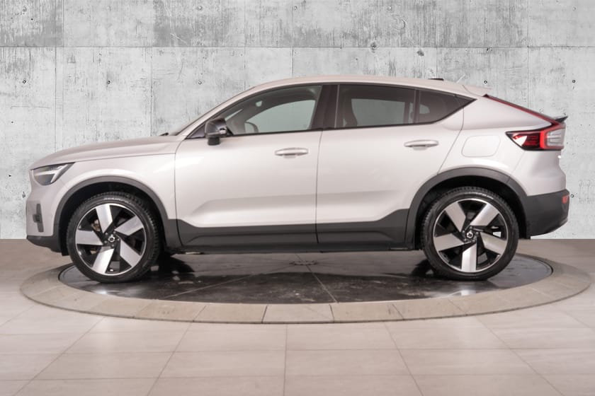 Bilde 4 av Volvo C40 Recharge 408 hk Ultimate. 360/Soltak/Pixel lys/Krok/H&K