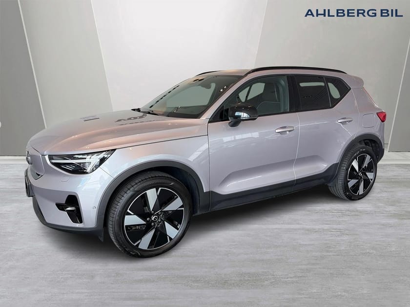 Bild 4 av Volvo EX40 Single Motor Extended Range ⚪Single ExtendedRange -Plus /Dragkrok / 360 Kamera / Mörkt tonade rutor /