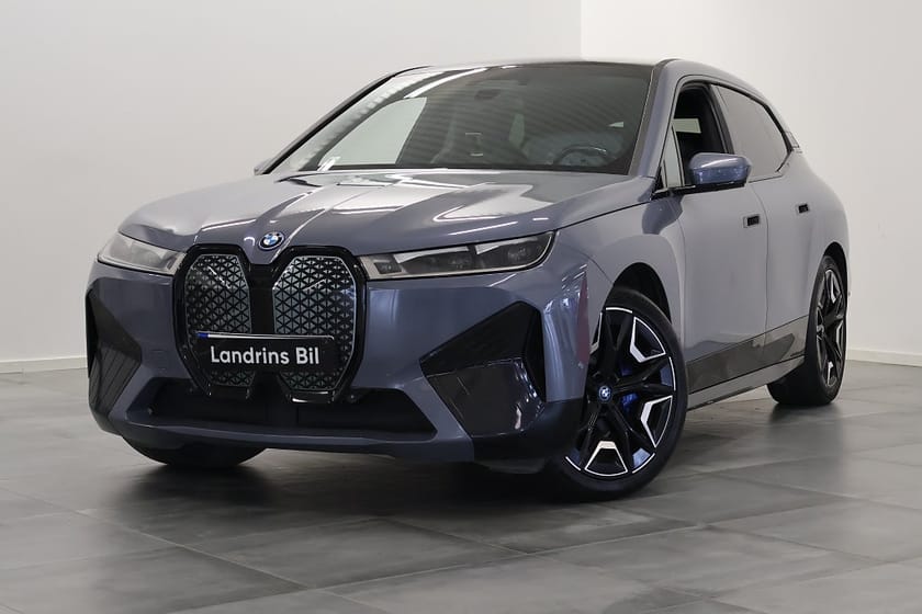 Bild 1 av BMW iX xDrive40