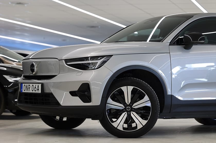 Bild 4 av Volvo C40 Recharge Single Motor 231hk Plus Edition Pano Navi B-Kamera