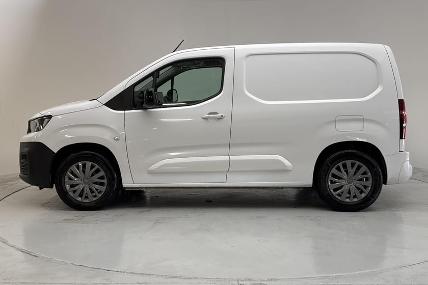 Bild 2 av Peugeot e-Partner L1 50kWh (136hk)