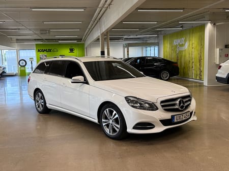Mercedes-Benz E 220 T BlueTEC BE Avantgarde  7-Sits Skinn Värmare Drag