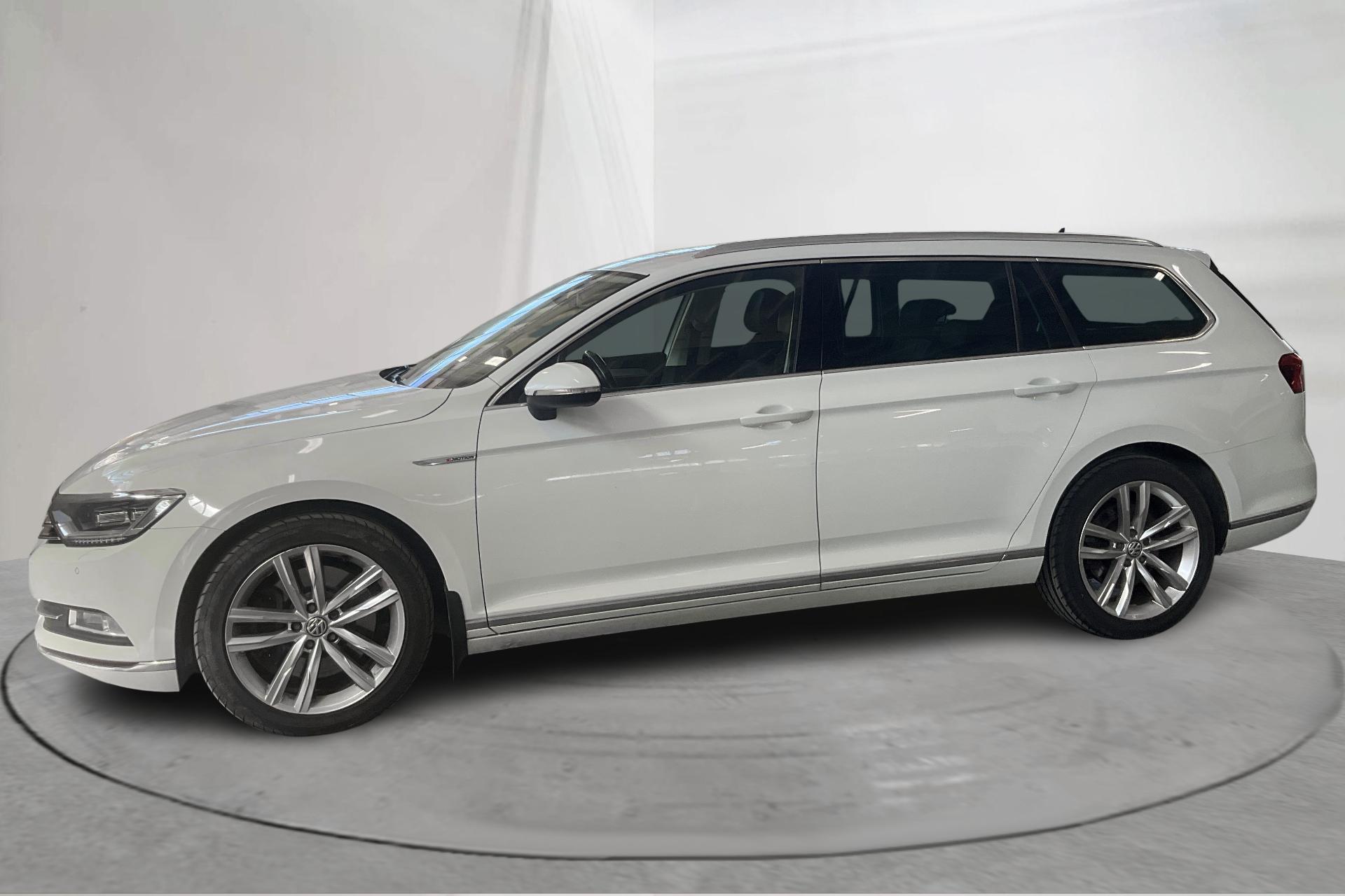 Volkswagen Passat 2016, bild 2/14