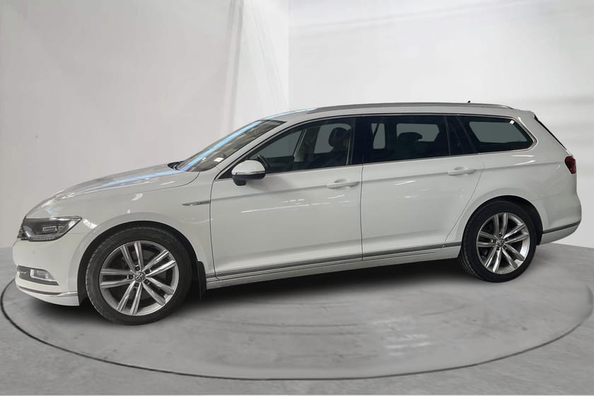 Bild 2 av Volkswagen Passat Sportscombi 2.0 TDI BiTurbo 4MOTION (240hk)