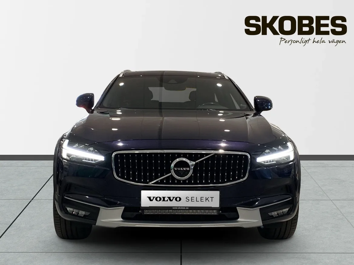 Volvo V90 Cross Country