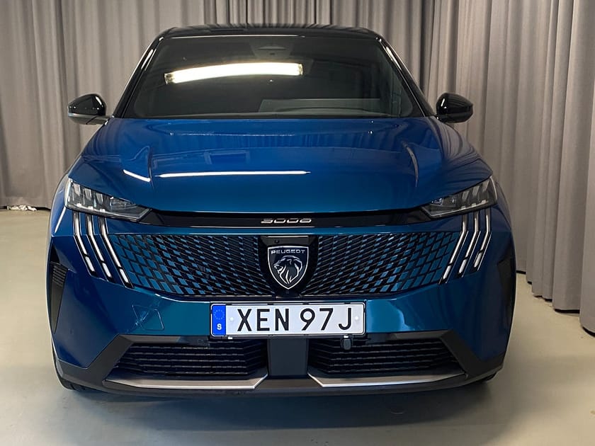 Bild 4 av Peugeot 3008 Plug-In Hybrid GT Ultimate Plugg-In Hybrid. Dragkrok, Massage