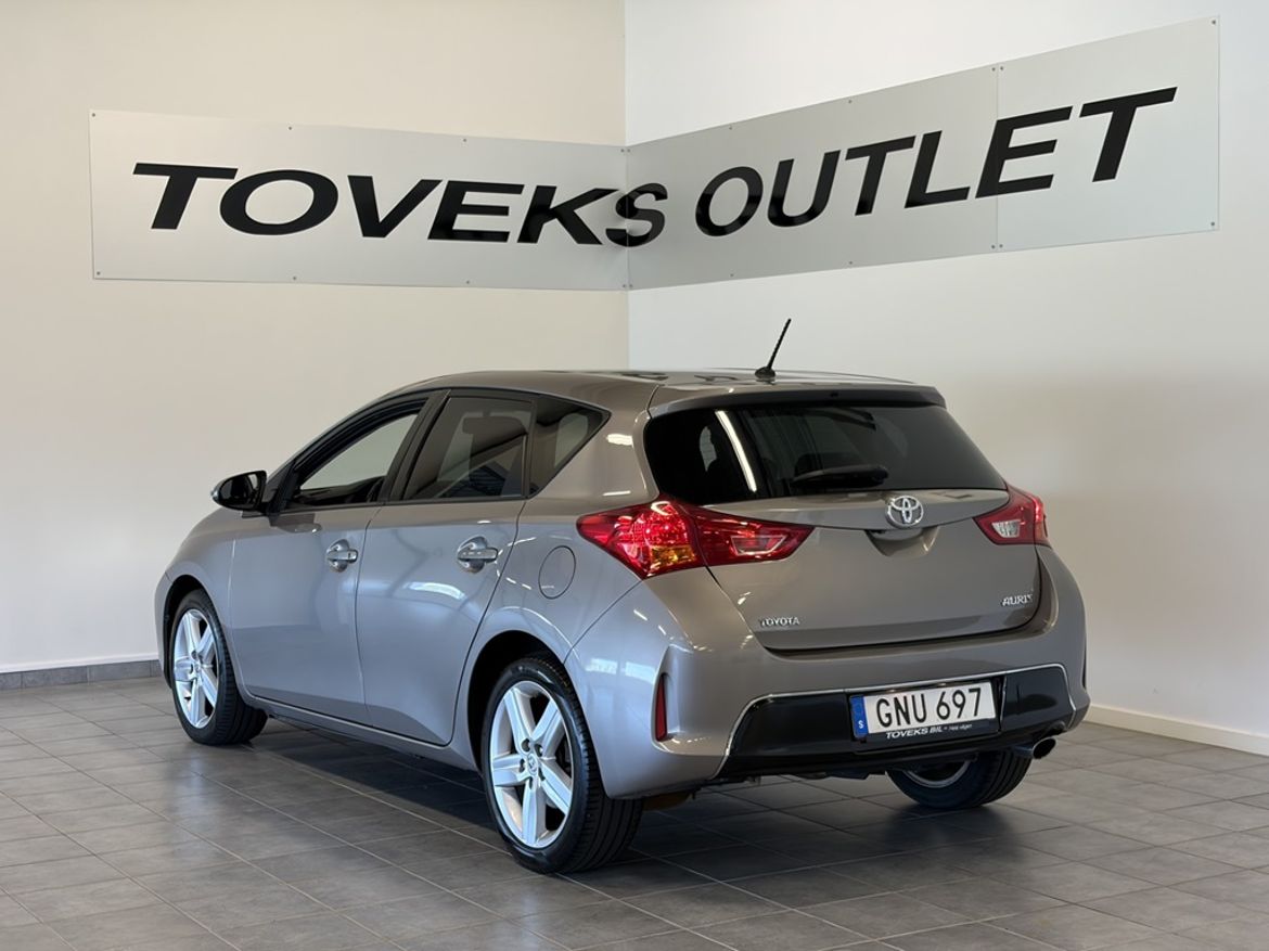 Toyota Toyota Auris — bild 4