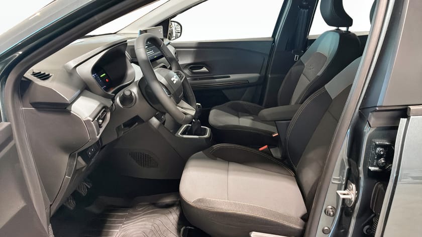Bild 3 av Dacia Sandero Stepway EXTREME TCE 110 PL-Kampanj 2190 kr/mån