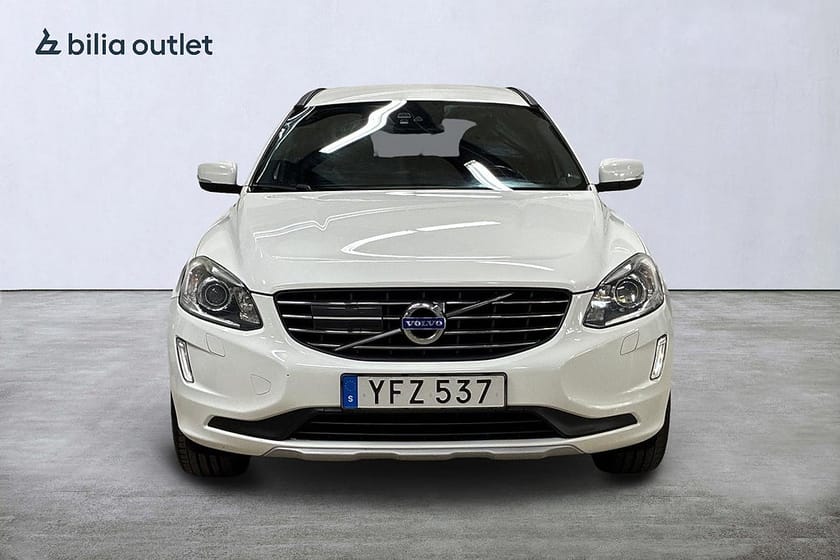 Bild 3 av Volvo XC60 D4 AWD aut Classic Momentum 190hk Drag P-värm BLIS PDC