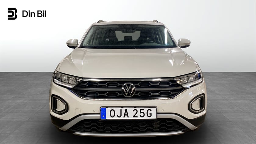 Bild 4 av Volkswagen T-Roc 1.0 TSI 110hk 6-VXL / PARK ASSIST