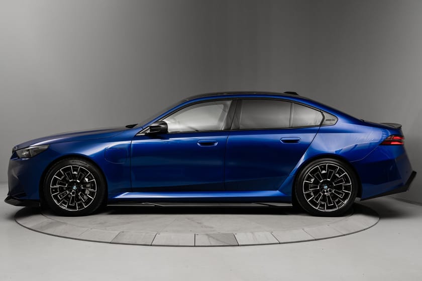Bilde 2 av BMW M5 727hk PHEV