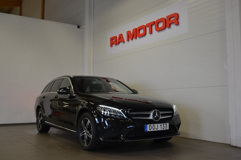 Bild 1 av Mercedes-Benz C 200 T 4MATIC