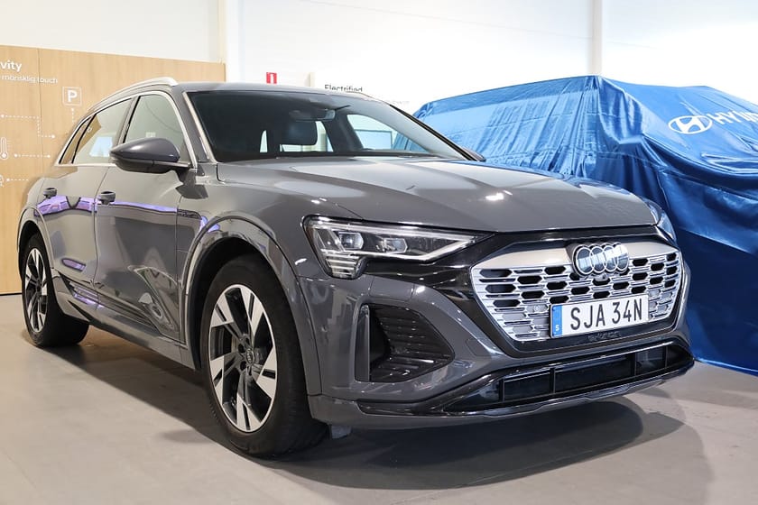 Bild 4 av Audi Q8 50 e-tron quattro q8-e-tron S line Navi Kamera Leasbar V-Hjul