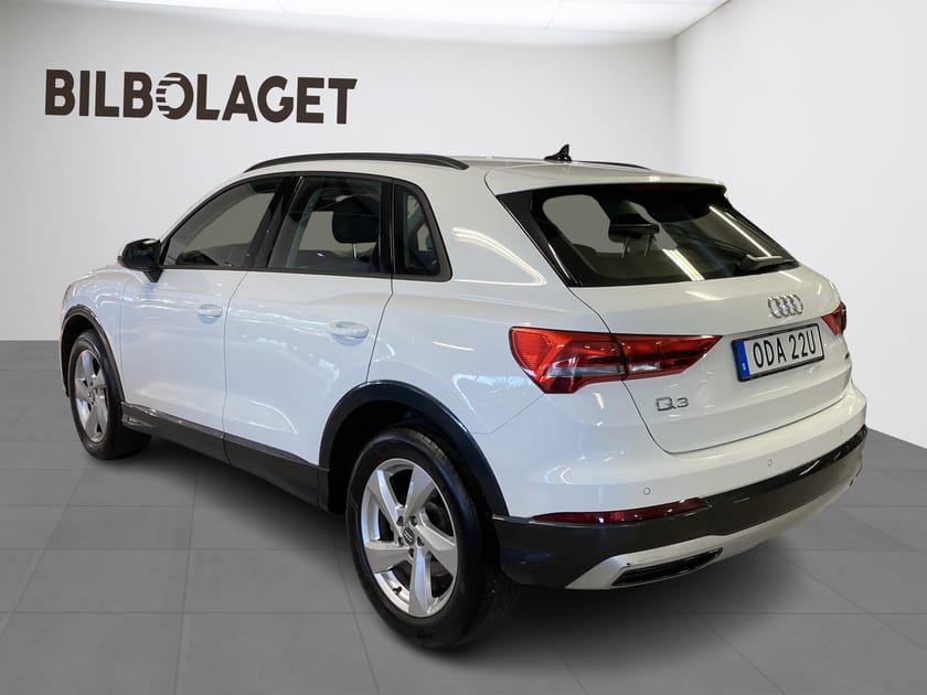 Bild 3 av Audi Q3 40 TDI quattro 190 S-tronic ADVANCE Drag