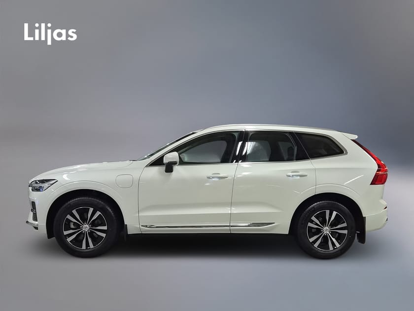 Bild 3 av Volvo XC60 T6 AWD Core Nordic Edition//Adaptiv Farthållare//