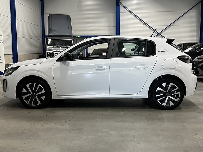 Bild 5 av Peugeot 208 HYBRID 100