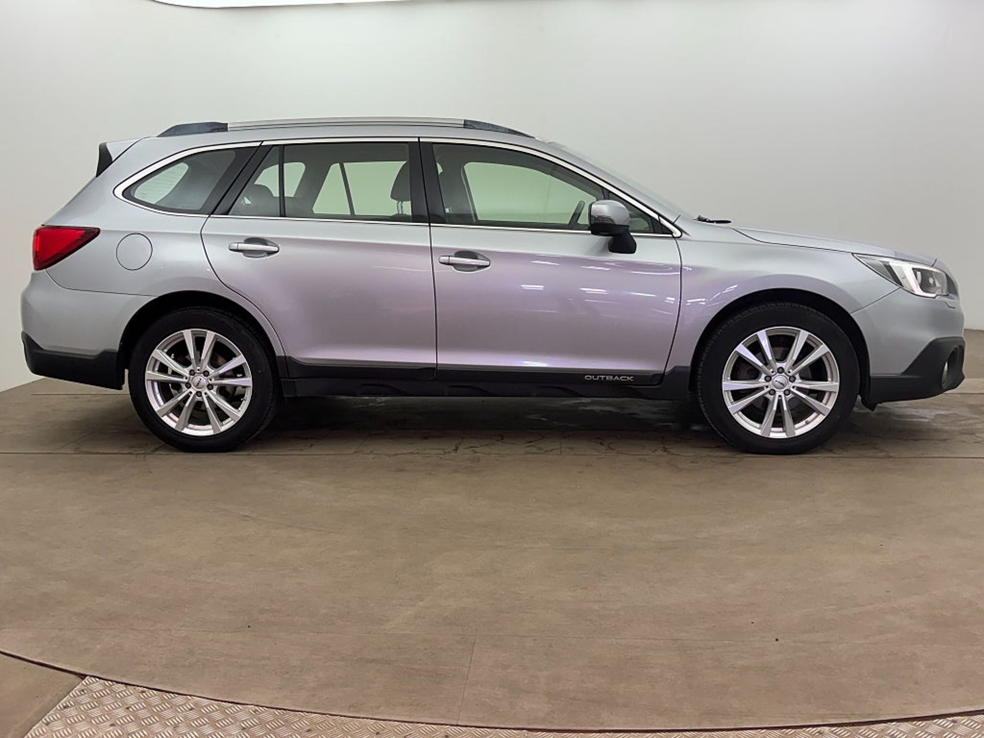 Subaru Outback 2.5 4WD 2016, photo 7/10
