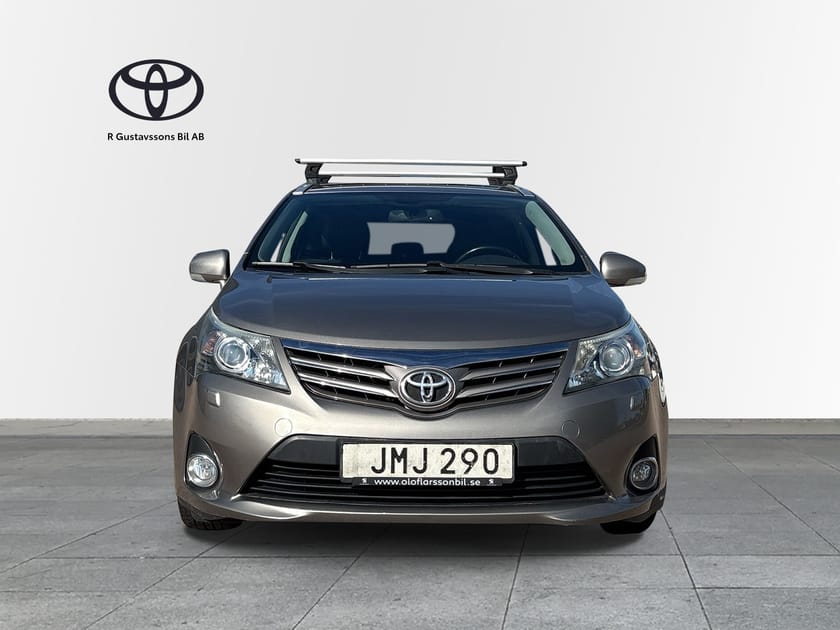 Bild 5 av Toyota Avensis Kombi 1.8 Edition 50 Dragkrok Vinterhjul