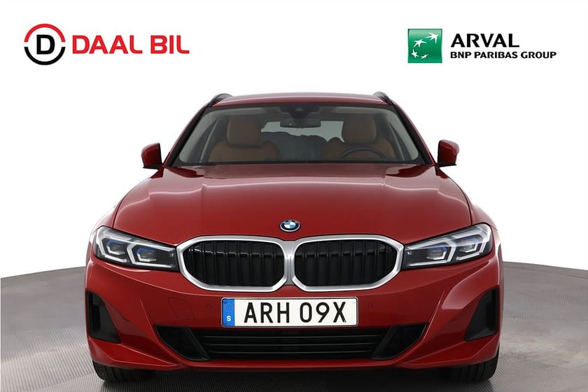 Bild 2 av BMW 330e xDrive Touring 292HK PRIVAT/FÖRETAGSLEASING