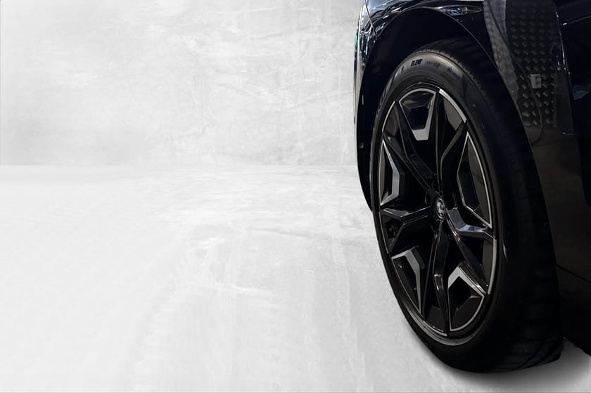 Bilde 2 av BMW iX xDrive50 Fully Charged LaserLys, SoftClose, H/K, Krok