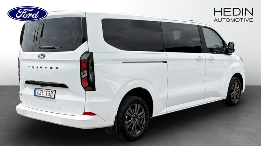 Bild 2 av Ford Tourneo Custom 340 Plug-in Hybrid E-CVT, 233hk, 2025 |9-sits|