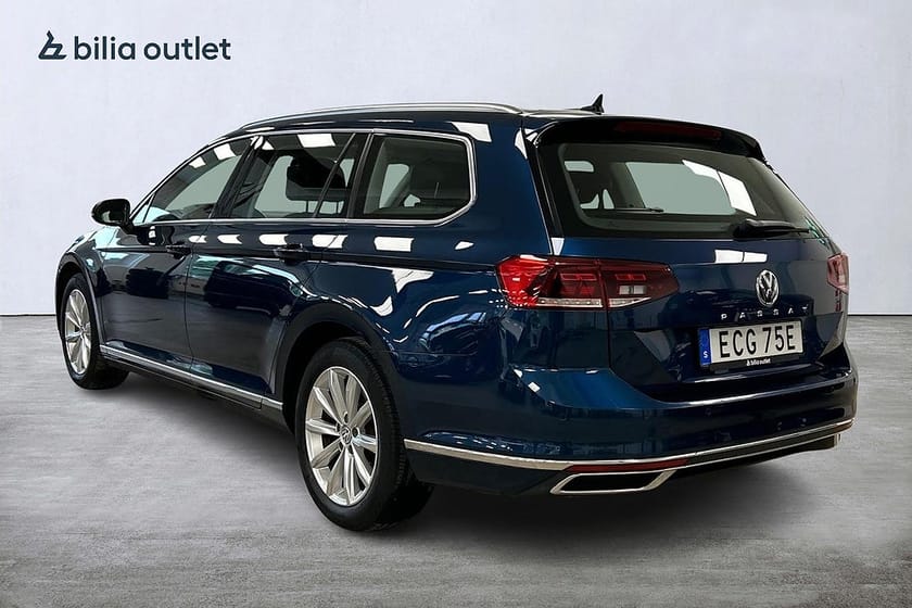 Bild 4 av Volkswagen Passat Sportscombi 2.0 TSI GT Värmare B-kamera Navigation