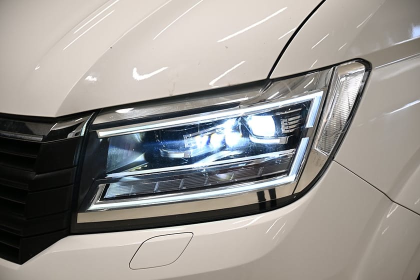 Bild 3 av Volkswagen Crafter Chassi 177HK Automat|Volymskåp|Bakgavellyft|LED|Backkamera