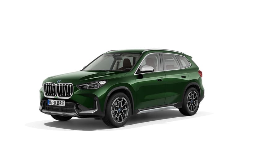 Bild 1 av BMW iX1 xDrive30 xLine Head-Up Drag DAP PA H K