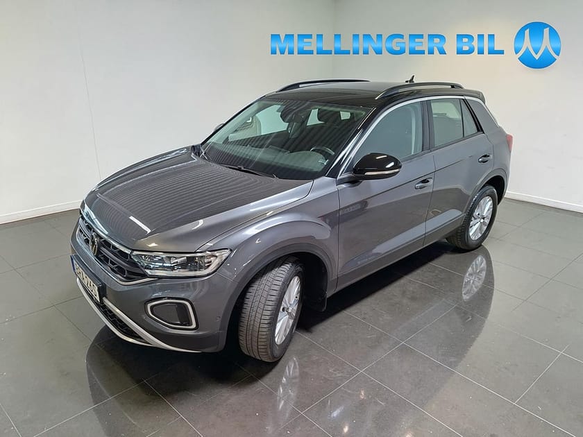 Bild 5 av Volkswagen T-Roc 1.5 TSI 150hk DSG Cockpit GPS Backkamera Drag
