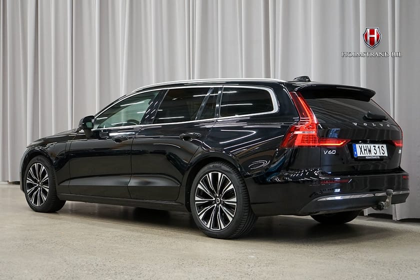 Bild 4 av Volvo V60 Recharge T6 AWD Core Läder Drag Pvärme Kamera BLIS MOMS
