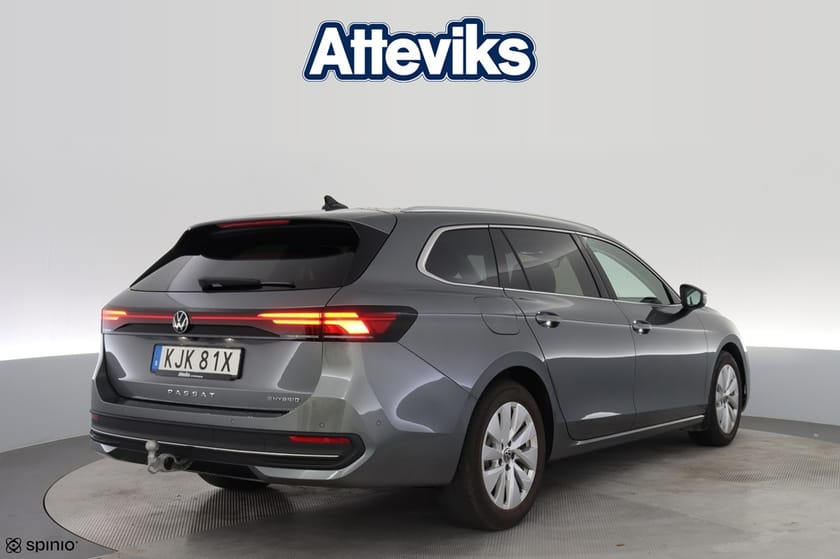 Bild 3 av Volkswagen Passat Variant eHybrid 272hk Business Drag P-Värm Kamera Navi