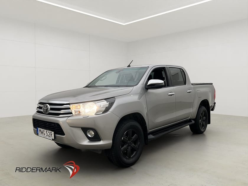 Bild 3 av Toyota Hilux Dubbelhytt Hero 2.4 AWD Drag B-Kamera Diff Moms 1-Brukare