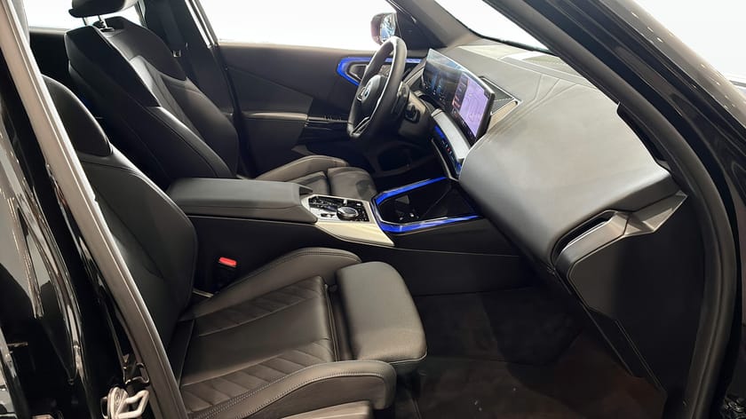 Bild 3 av BMW X3 30e xDrive M Sport,drag,adaptiv,rattvärme