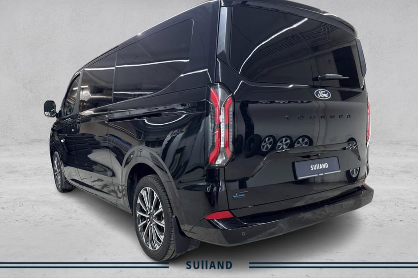 Bilde 3 av Ford E-Tourneo Custom 340 L2 Titanium X 8-seter /Krok/Skinn/360kamera/B&O/Apple+