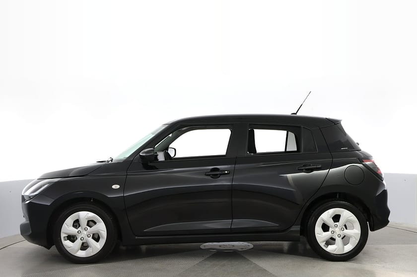 Bild 2 av Suzuki Swift Hybrid CVT 1.2 83hk Aut Select Navi B-Kamera MOMS
