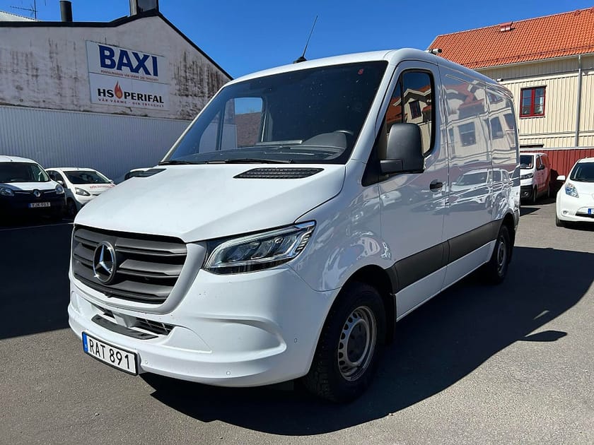 Bild 1 av Mercedes-Benz Sprinter 317 CDI RWD Panel Van 170 hk 9G-Tronic Drag MOMS Euro 6