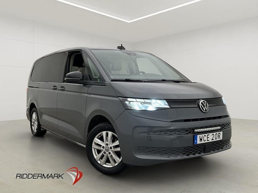 Bild 1 av Volkswagen Multivan Lång Värm Cockpit Drag B-Kam 7-Sit Moms