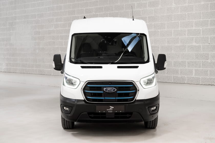 Bilde 4 av Ford E-Transit 350 68kWt 269hk L3H2 Trend ACC Kamera Navi DAB+