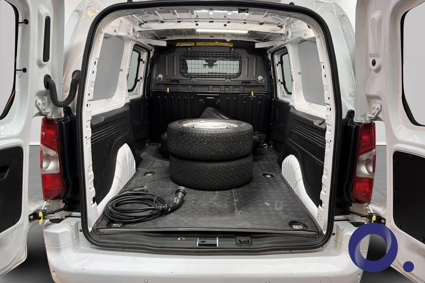 Bilde 5 av Opel Combo-e Cargo XL L2 50 kWh | CRUSIE CONTROL, KAMERA, CARPLAY++