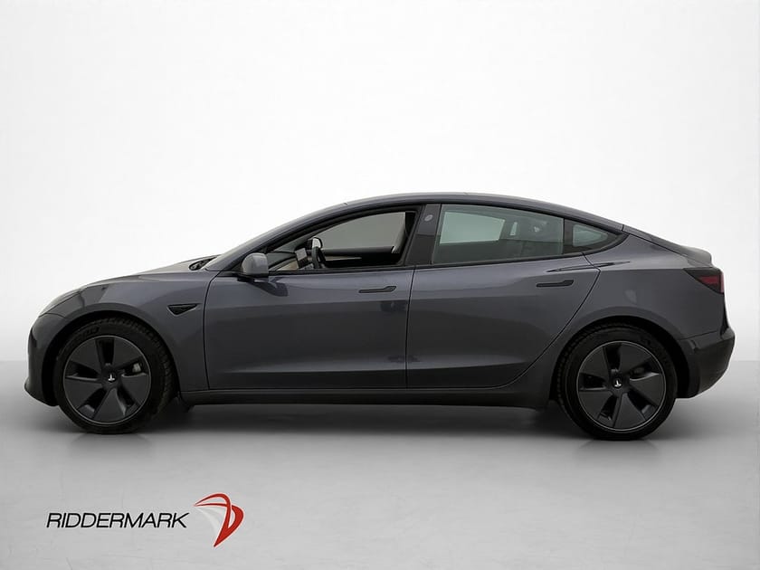 Bild 5 av Tesla Model 3 Long Range AWD Pano Autopilot Kamera Sv-Såld