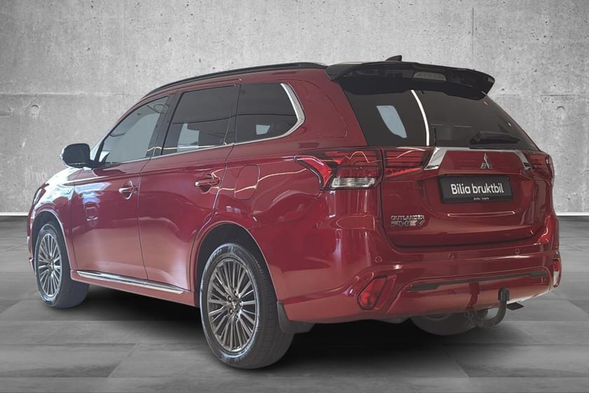 Bilde 2 av Mitsubishi Outlander PHEV 2.4 S-Edition - ACC - AWD - Krok - 360 kamera ++