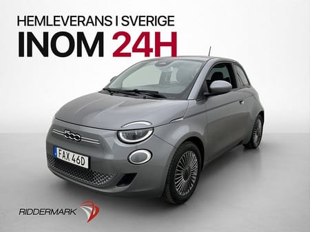 Fiat 500e 42kWh ICON CarPlay Navi Kamera Sensorer Lane Ass